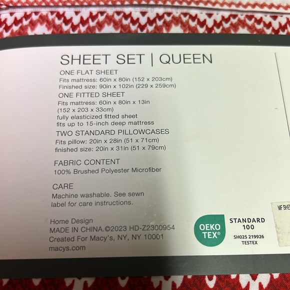 Home Design Easy Care Holiday Printed Microfib... - Picture 4 of 4